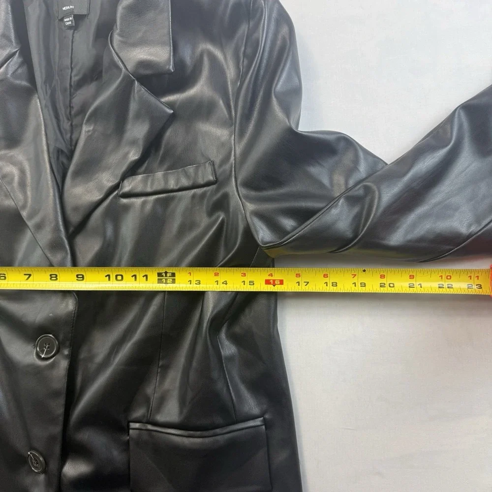 Love Tree Faux Leather Blazer Womens M Black Button Front Vegan Jacket Chic